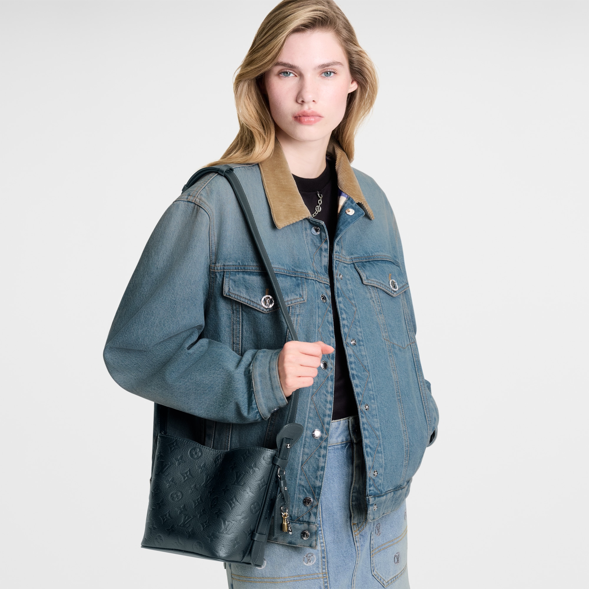 Sac All In BB Cuir Monogram Empreinte Femme Sacs à main Sacs à main | LOUIS VUITTON (Zoom produit)