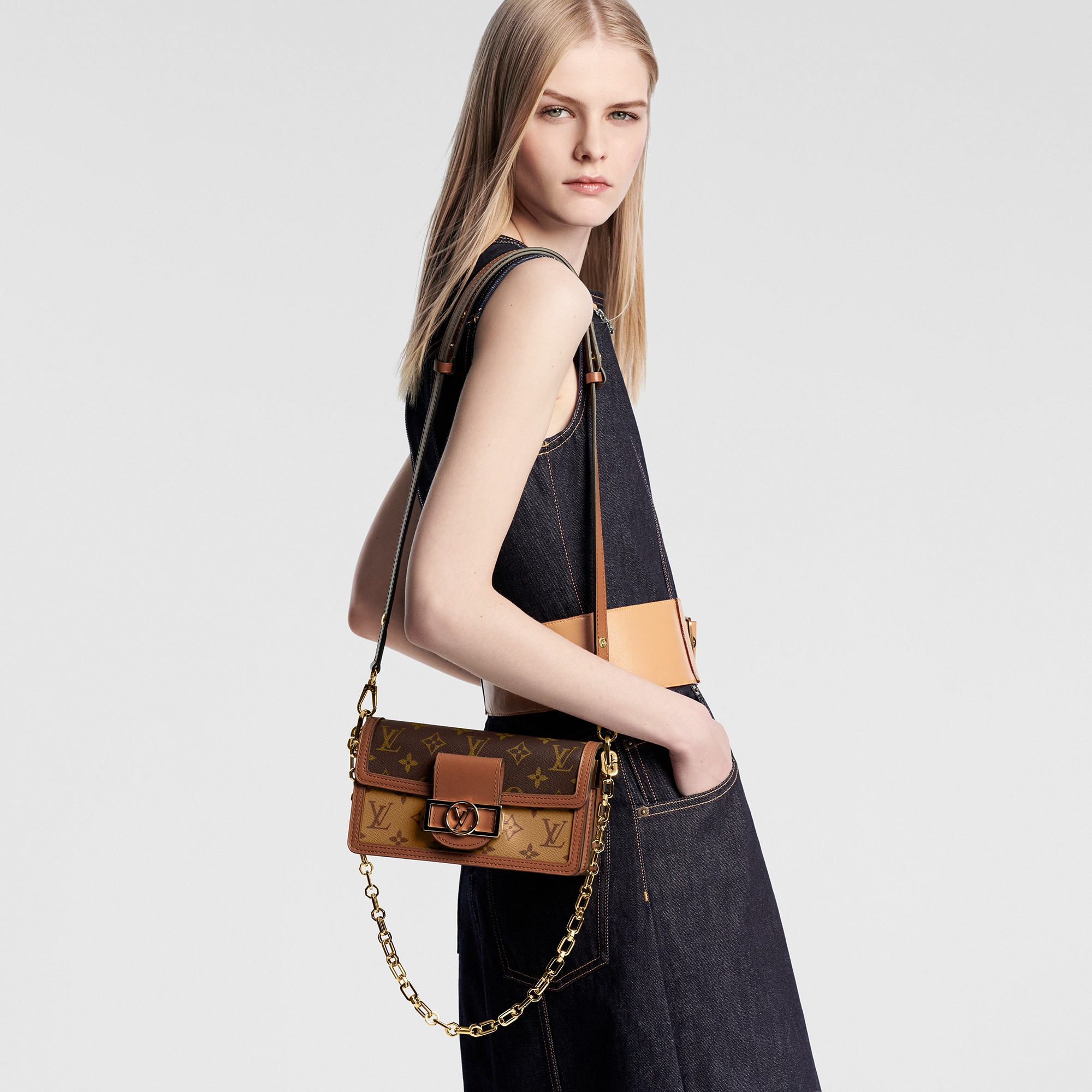 Sac Dauphine East West Toile Monogram Reverse Sacs à main de - Main Image