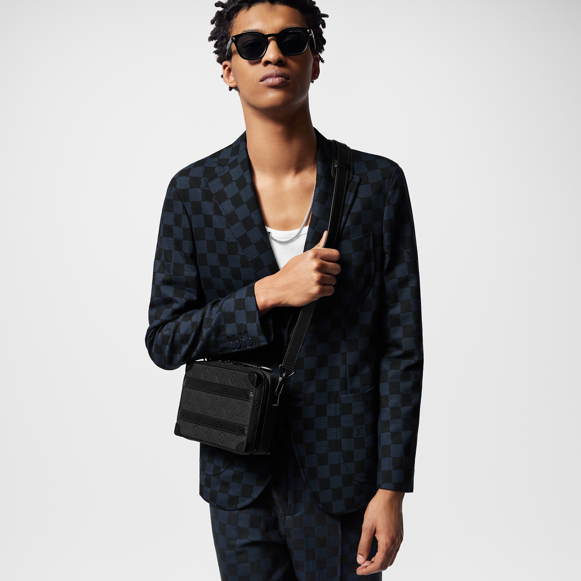 Sac Handle Soft Trunk Toile Monogram et cuir Taurillon Homme Sacs Toutes les collections | LOUIS VUITTON (Zoom produit)