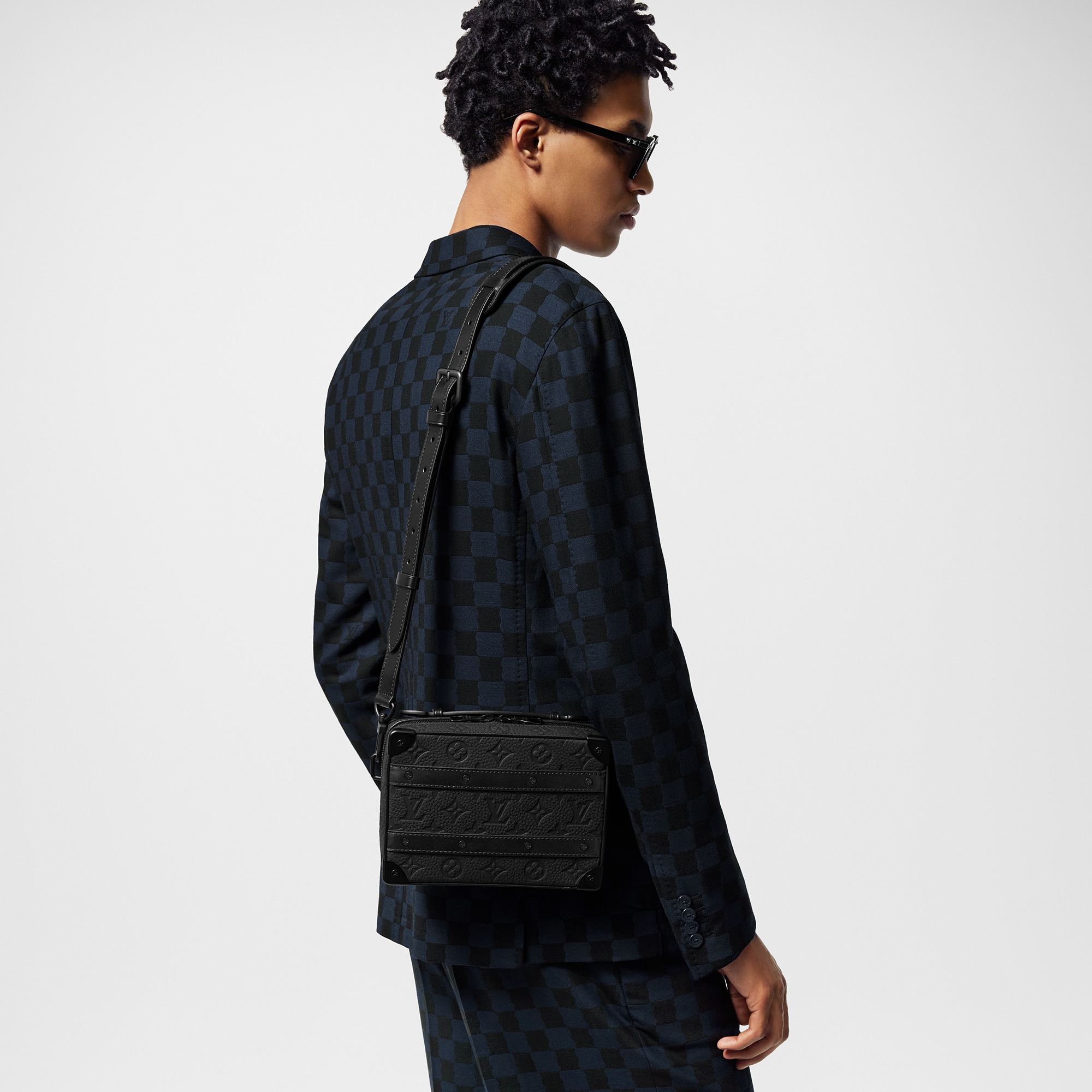 Sac Handle Soft Trunk Toile Monogram et cuir Taurillon Homme Sacs Toutes les collections | LOUIS VUITTON (Zoom produit)