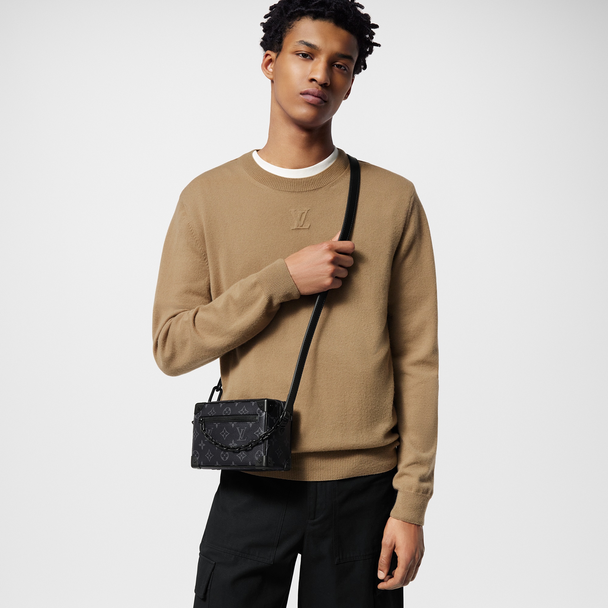 Sac Mini Soft Trunk Monogram Eclipse Homme Sacs Toutes les collections | LOUIS VUITTON (Zoom produit)