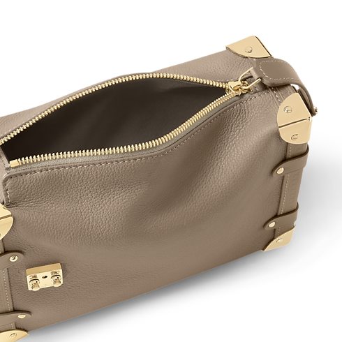 Sac Side Trunk MM Fashion Leather Sacs et Petite Maroquinerie Sacs Femme Sacs Iconiques | LOUIS VUITTON (Zoom produit)