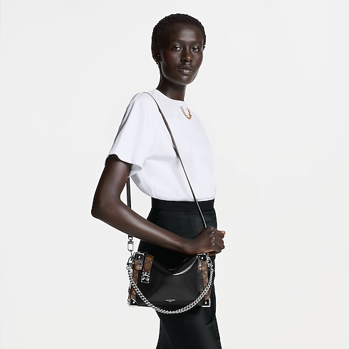 Sac Side Trunk Vibe MM LV Vibe Sacs et Petite Maroquinerie Sacs Femme Sacs Iconiques | LOUIS VUITTON (Zoom produit)