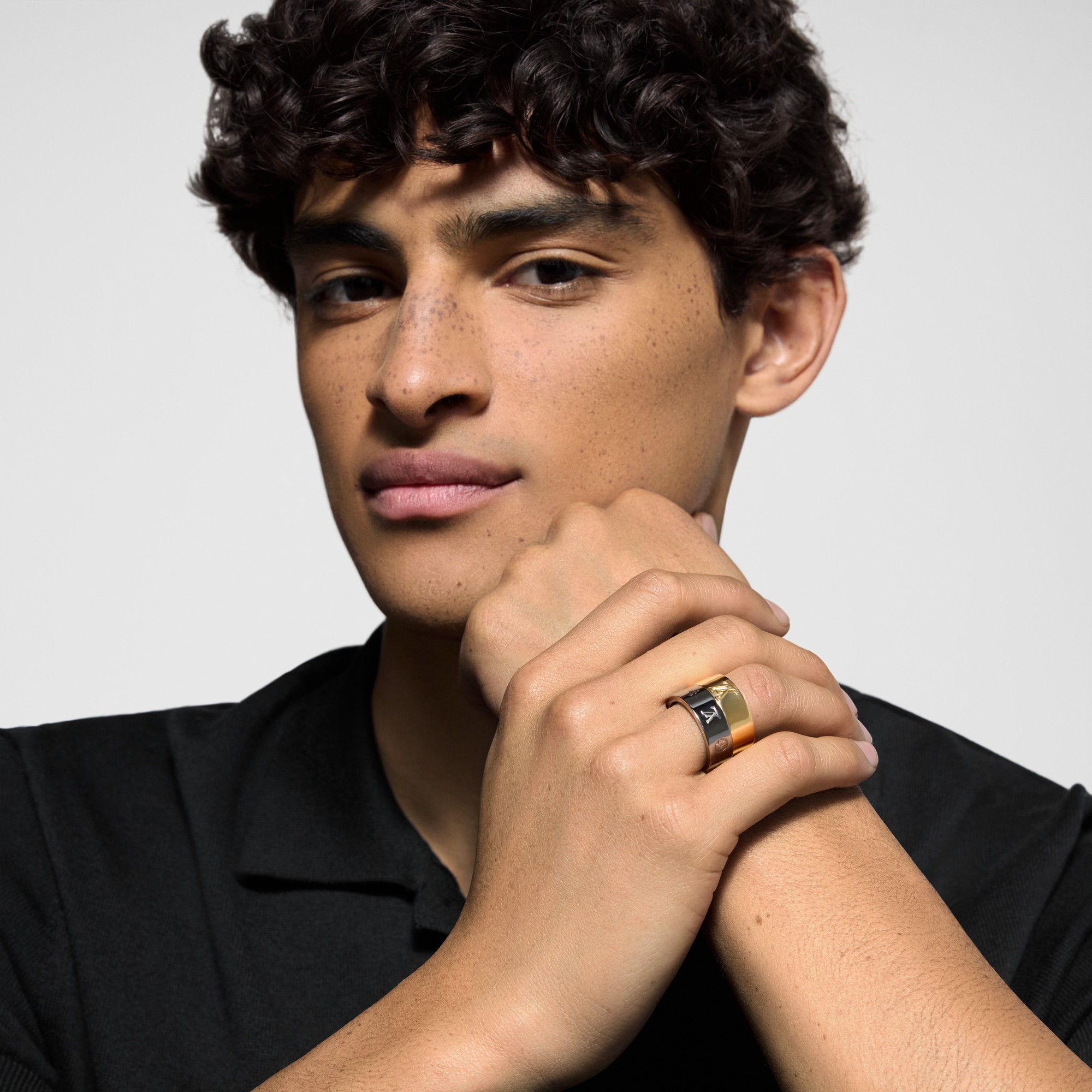 Set de deux bagues LV Instinct S00 Homme Bijoux Tous les bijoux | LOUIS VUITTON (Zoom produit)