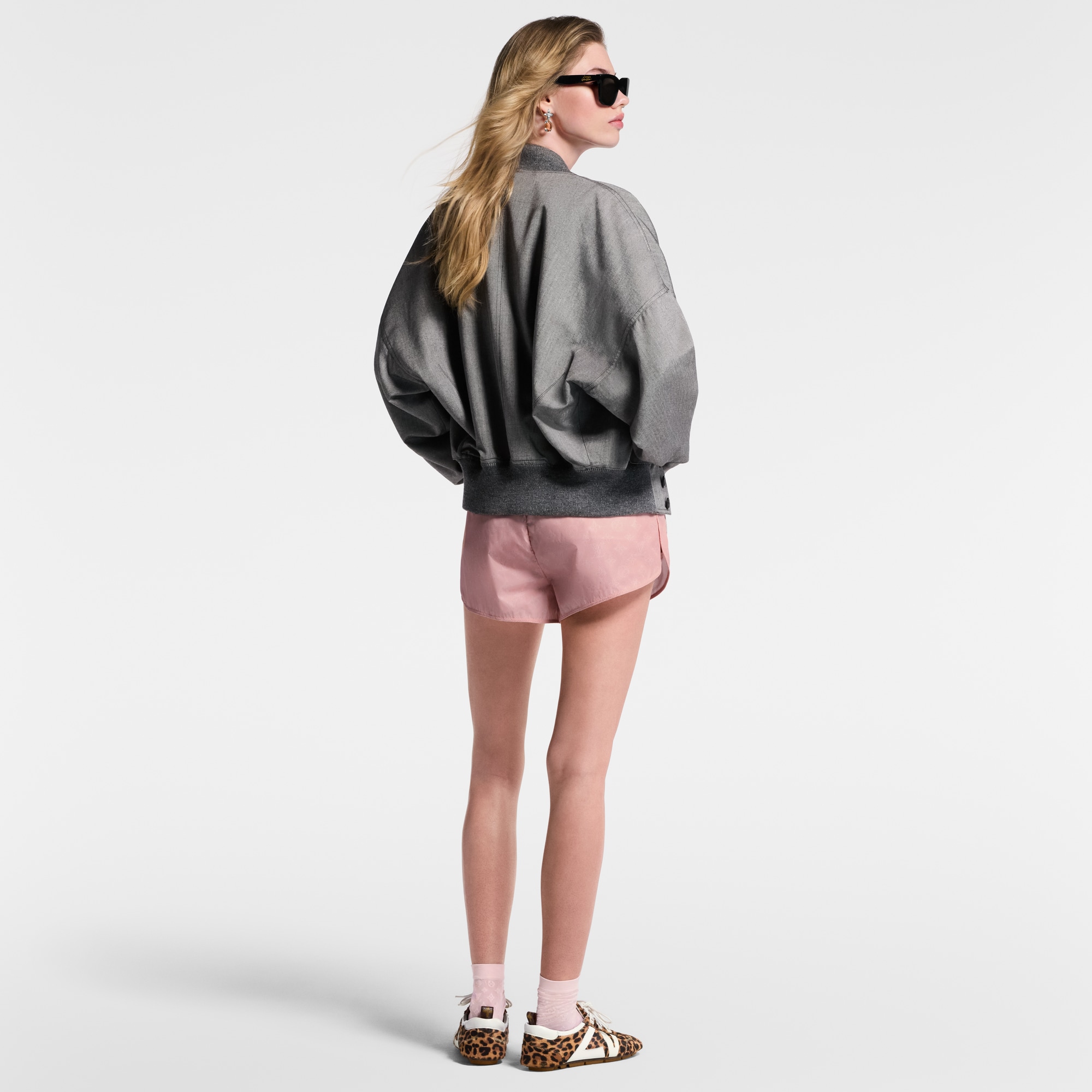 Short de jogging Mahina  Femme Prêt-à-porter Pantalons | LOUIS VUITTON (Zoom produit)