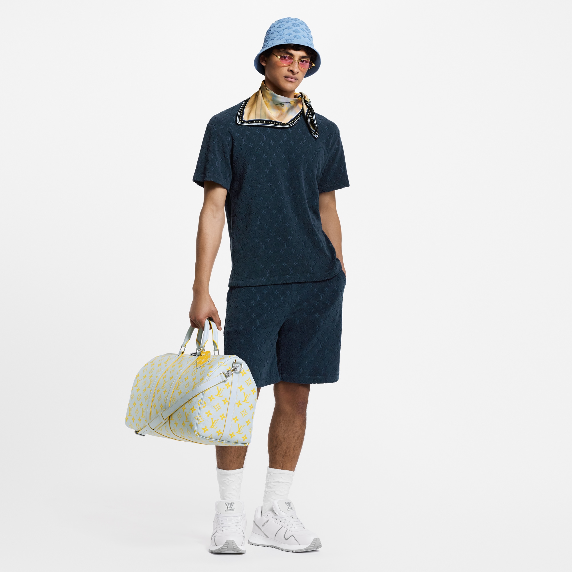 Short Monogram en French Terry  Homme Prêt-à-porter Tout le prêt-à-porter | LOUIS VUITTON (Zoom produit)