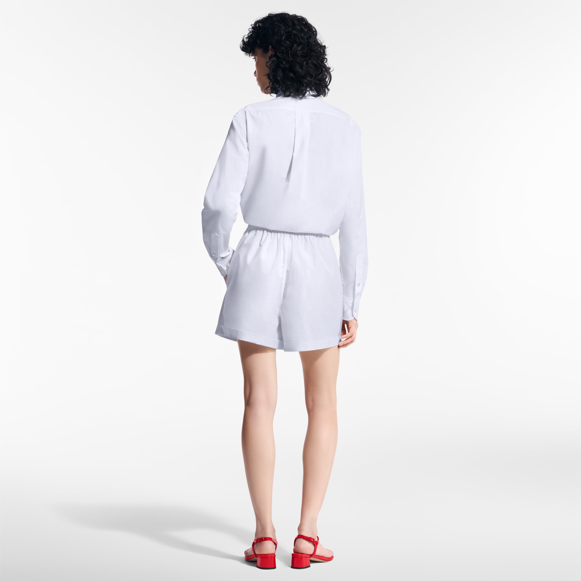 Short style caleçon à broderie LV  Femme Prêt-à-porter Jupes et shorts | LOUIS VUITTON (Zoom produit)