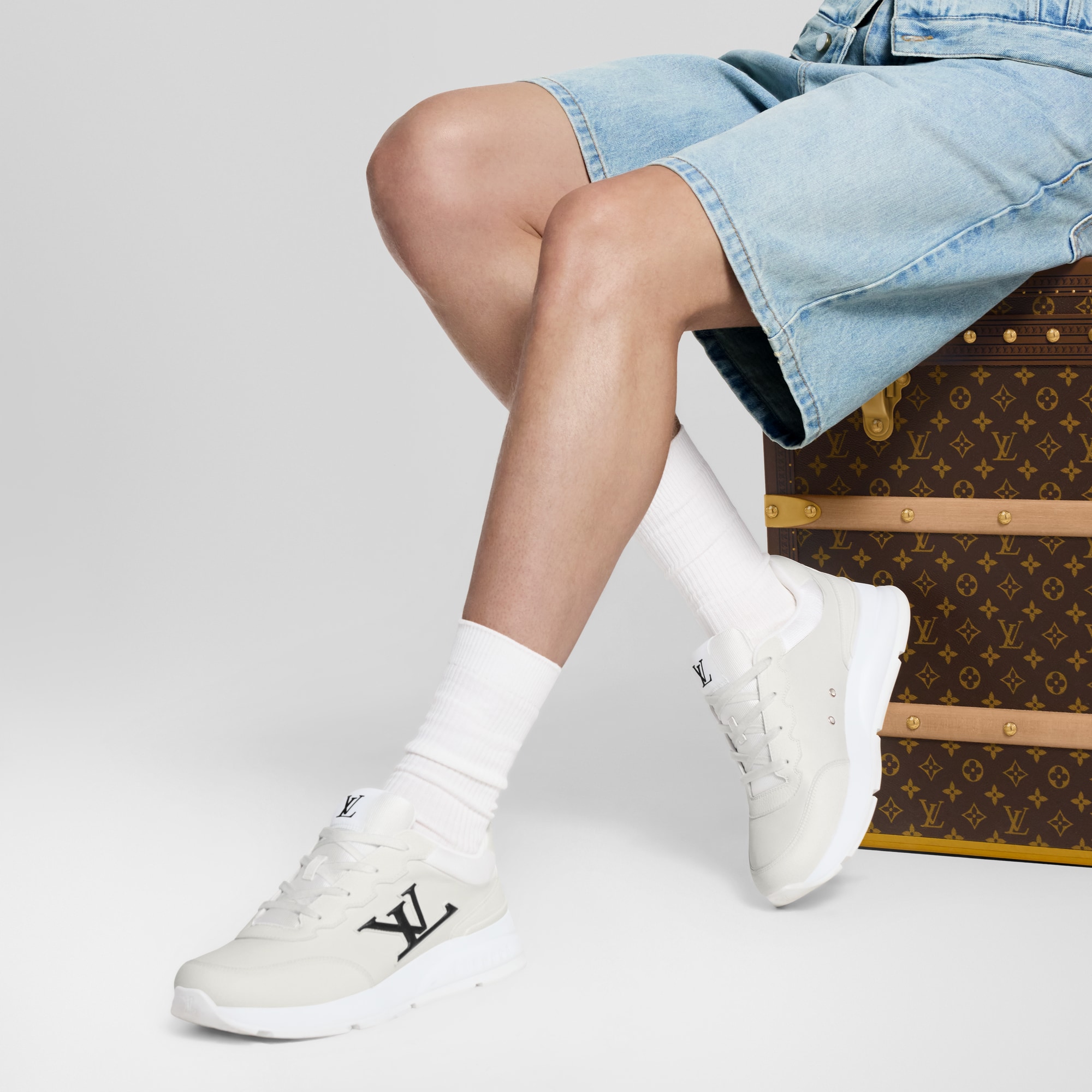 Sneaker LV Classic  Homme Souliers Sneakers | LOUIS VUITTON (Zoom produit)