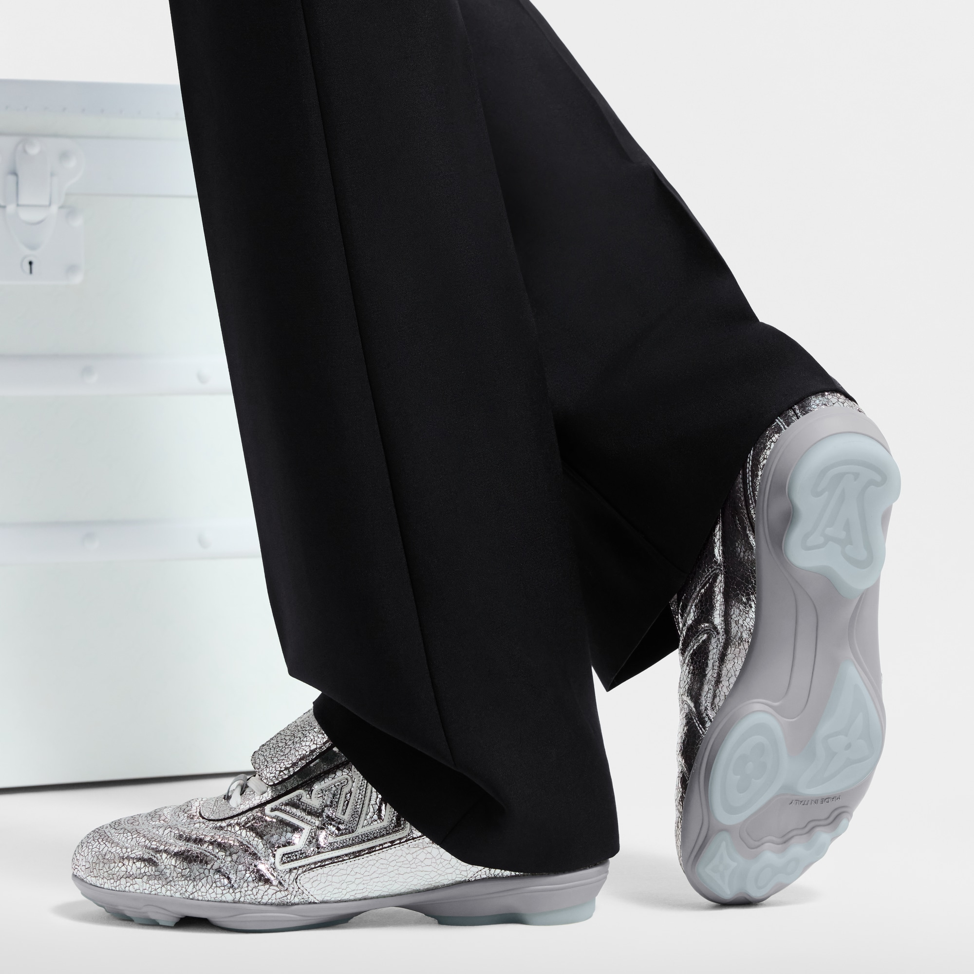 Sneaker LV Footprint Soccer  Homme Souliers Sneakers | LOUIS VUITTON (Zoom produit)