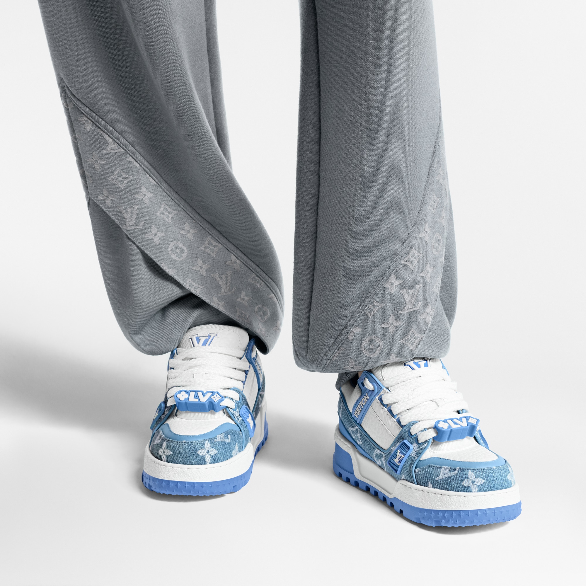 Sneaker LV Trainer Maxi  Femme Souliers Sneakers | LOUIS VUITTON (Zoom produit)