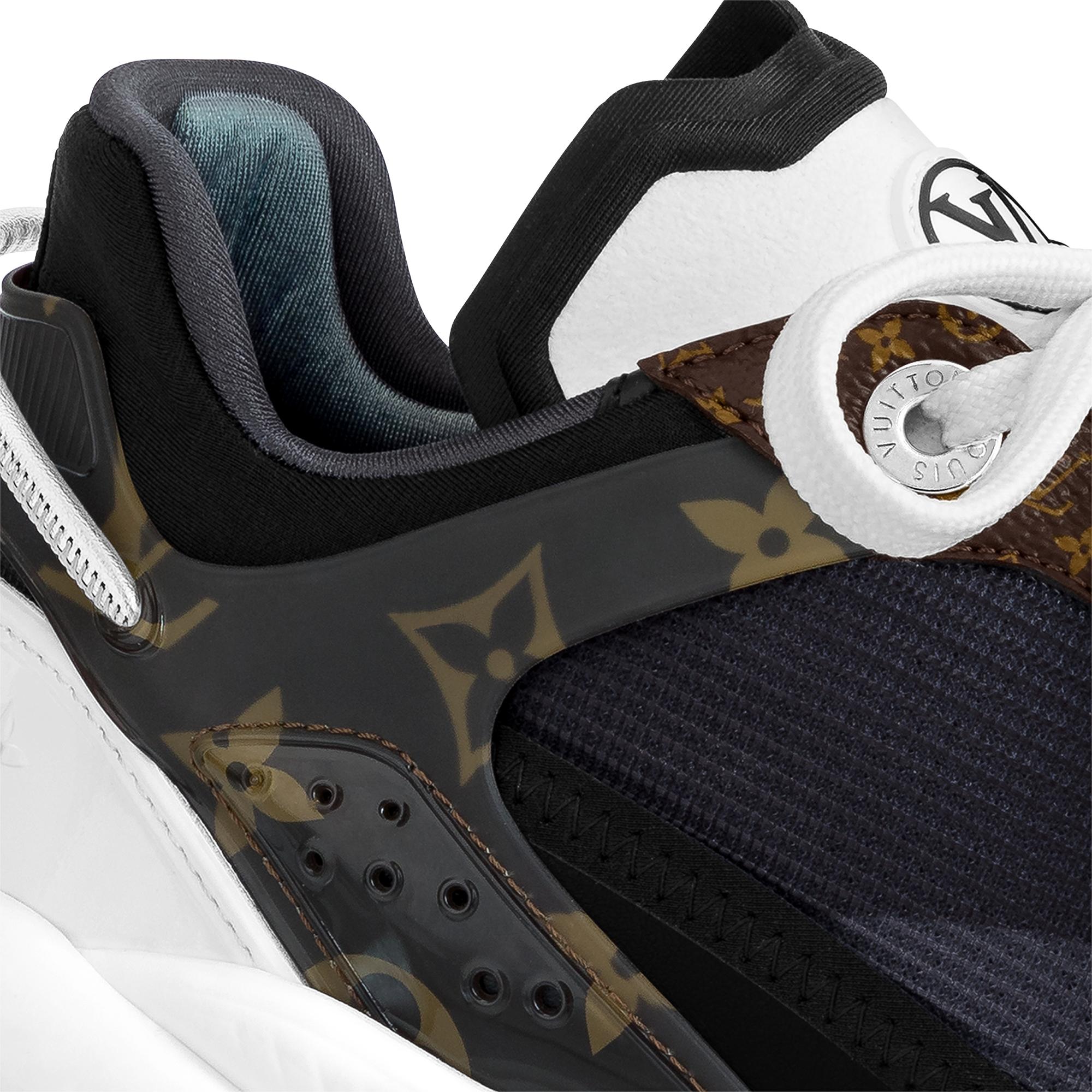 Sneaker Run 55    } | LOUIS VUITTON (Zoom produit)