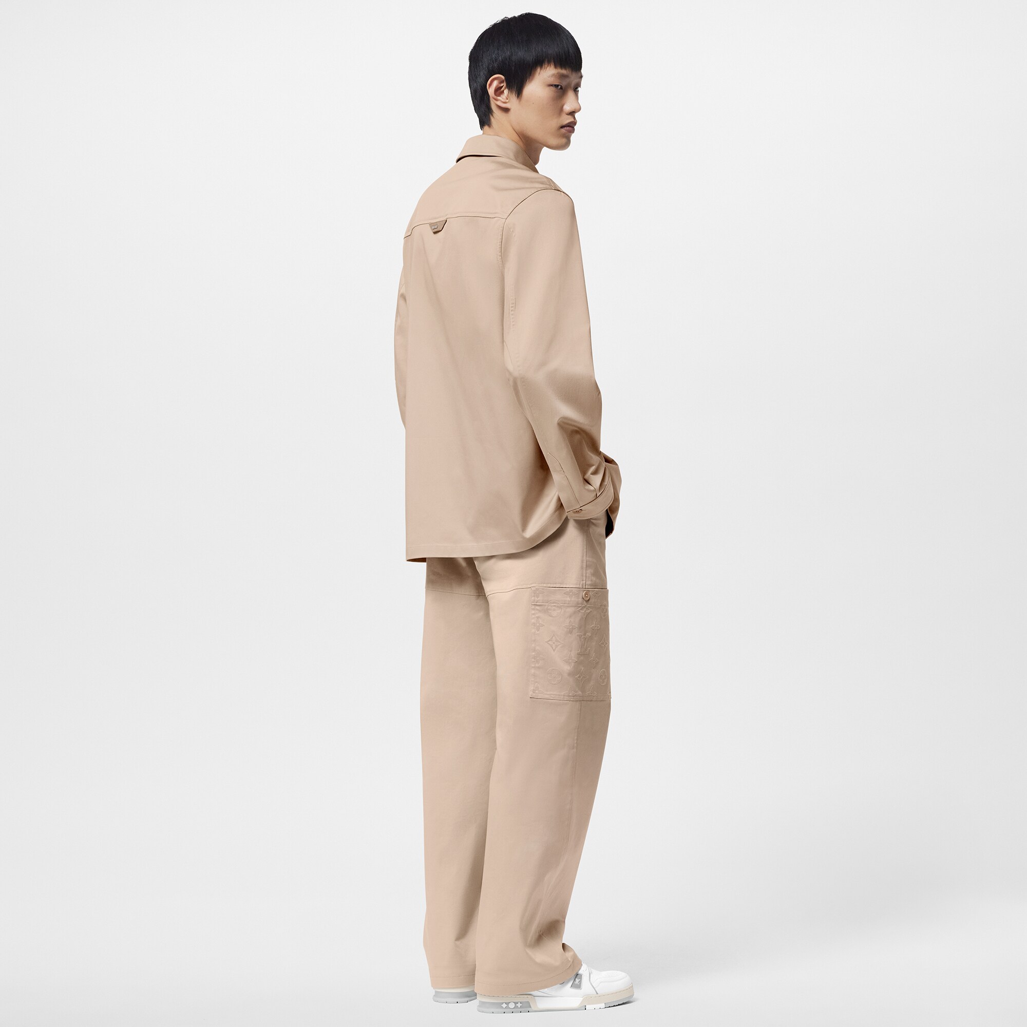 Surchemise décontractée floquée en coton  Homme Prêt-à-porter Chemises | LOUIS VUITTON (Zoom produit)