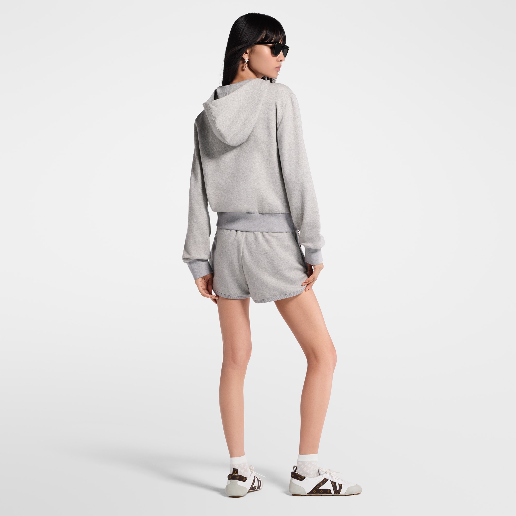 Sweatshirt à capuche et détails en cuir  Femme Prêt-à-porter Hauts | LOUIS VUITTON (Zoom produit)
