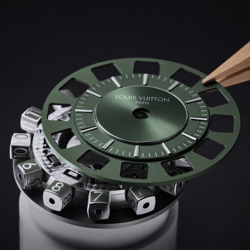 Tambour Spin Time, Automatique, 39,5 mm, or blanc Montres Toutes les montres } | LOUIS VUITTON