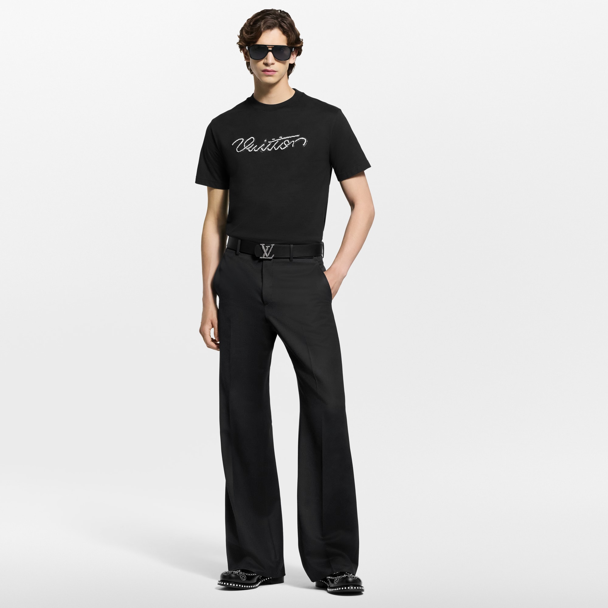 Tee-shirt à manches courtes avec signature ornementée  Homme Prêt-à-porter T-shirts et polos | LOUIS VUITTON (Zoom produit)