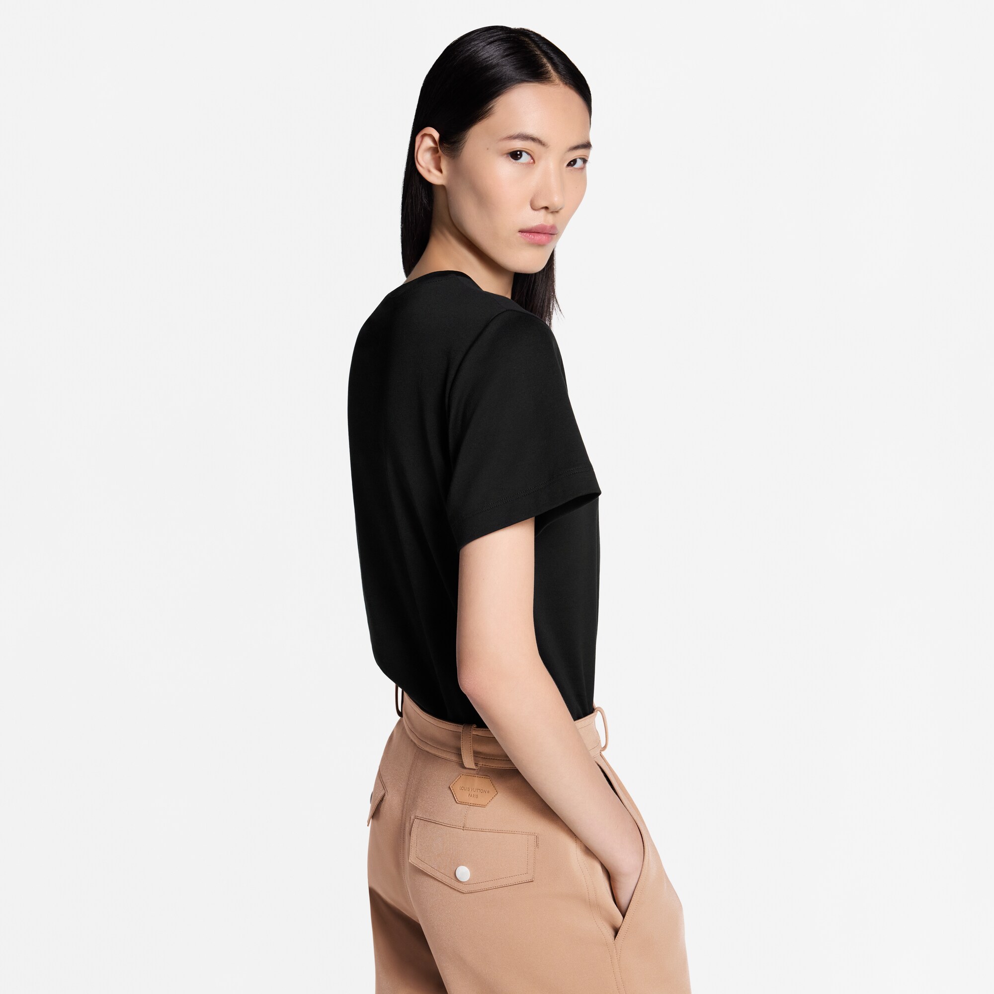 Tee-shirt à signature cursive  Femme Prêt-à-porter Hauts | LOUIS VUITTON (Zoom produit)