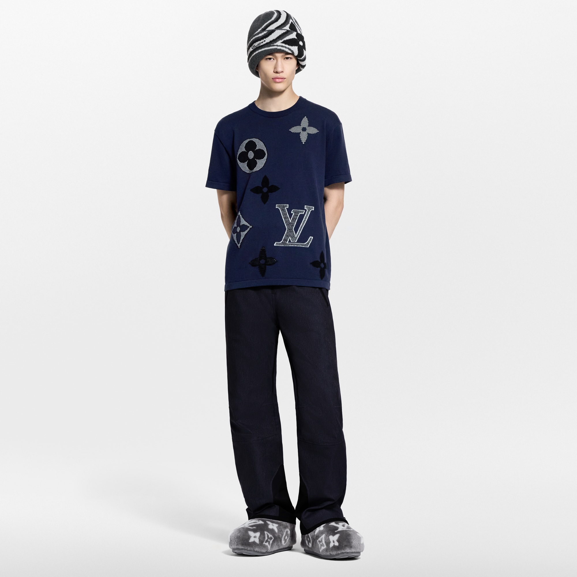 Tee-shirt en maille Monogram à col rond  Nouveautés Homme LV Ski | LOUIS VUITTON (Zoom produit)