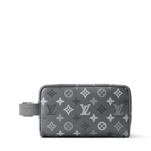 Trousse de toilette Locker Dopp Kit Monogram Shadow Homme Voyage Accessoires de voyage | LOUIS VUITTON (Zoom produit)