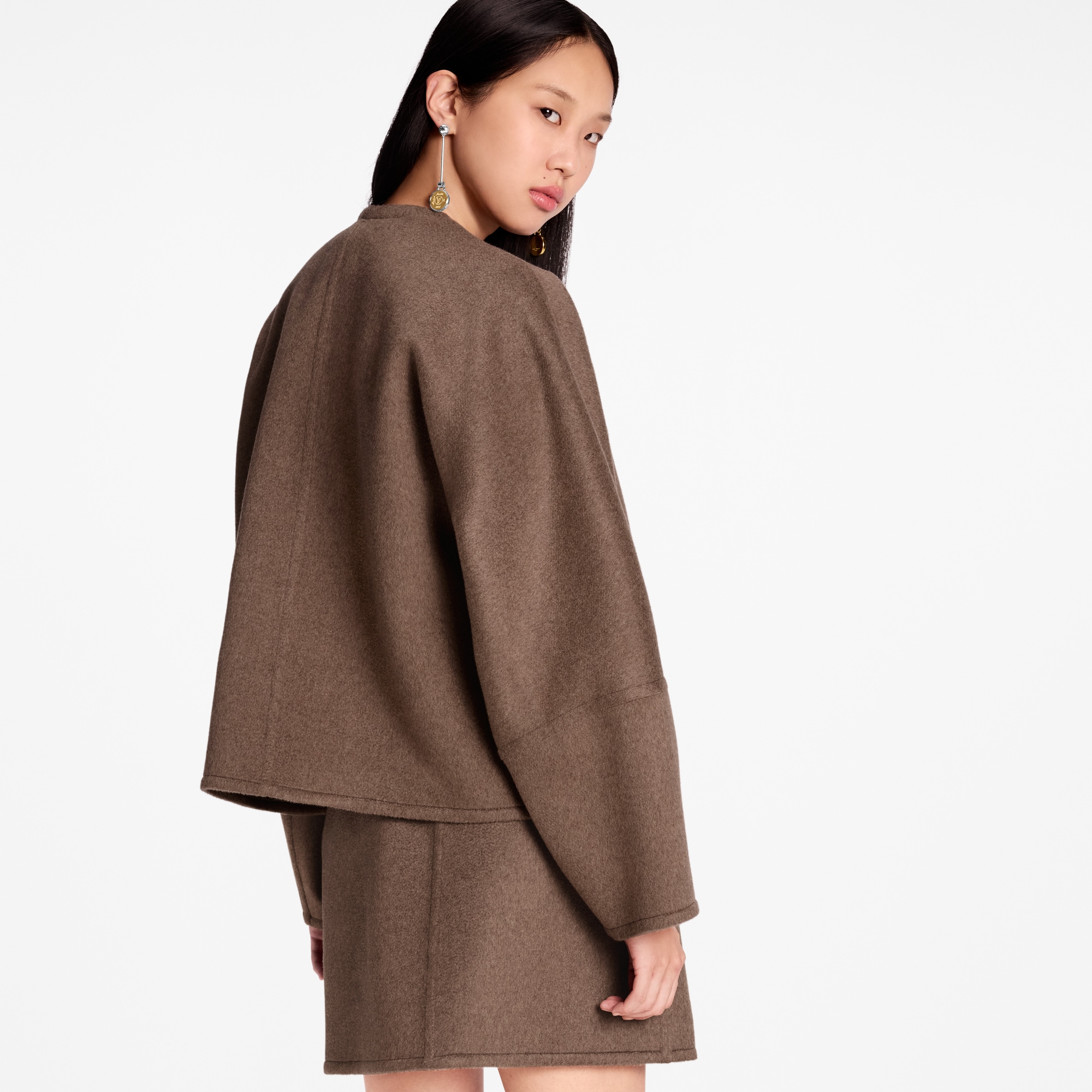 Veste à manches ballon avec attache en dentelle  Femme Prêt-à-porter Manteaux et vestes | LOUIS VUITTON (Zoom produit)