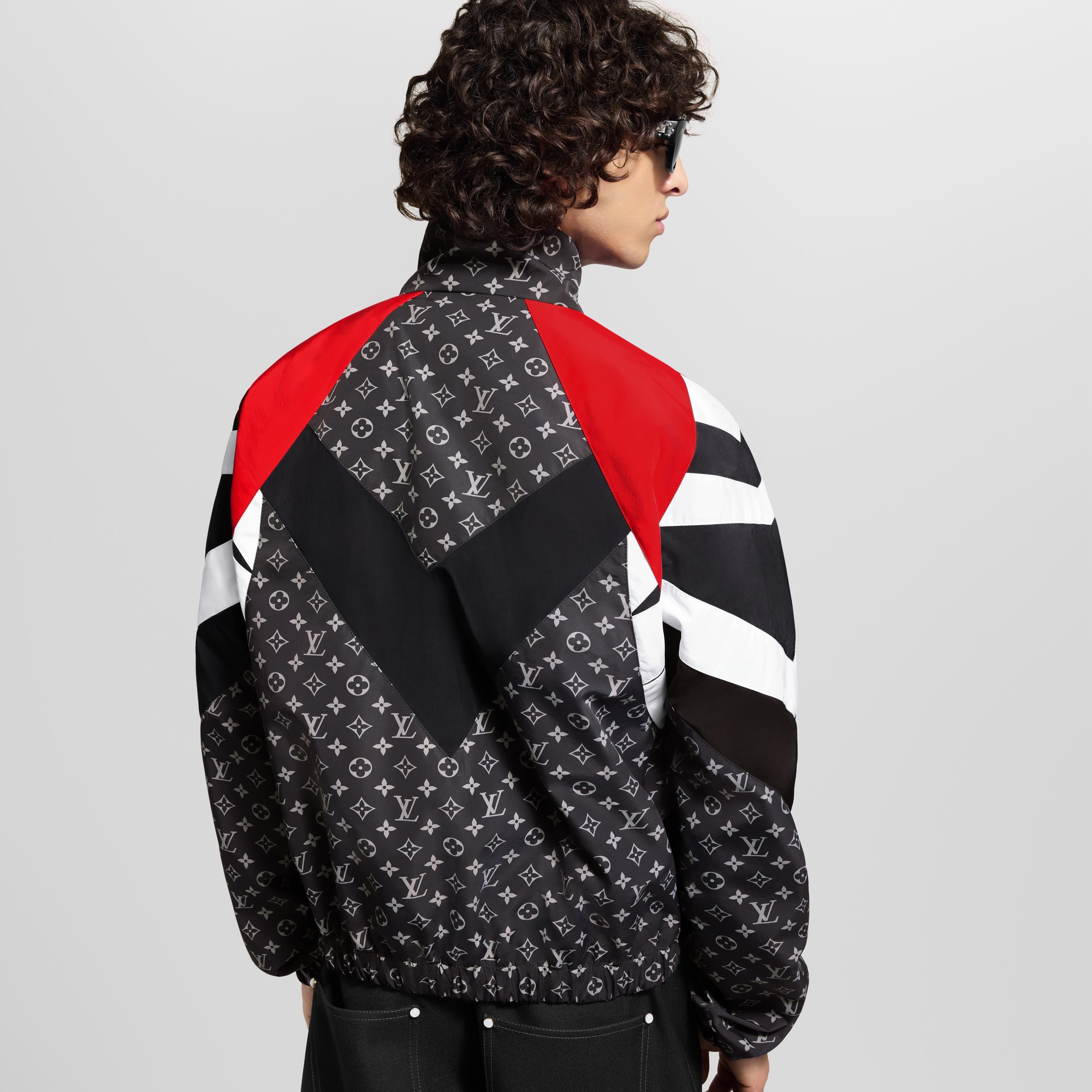 Veste de jogging imprimée Monogram en nylon  Homme Prêt-à-porter Manteaux et blousons | LOUIS VUITTON (Zoom produit)